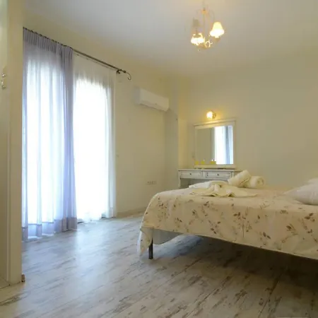 Angie Nymfes Corfu 빌라 *