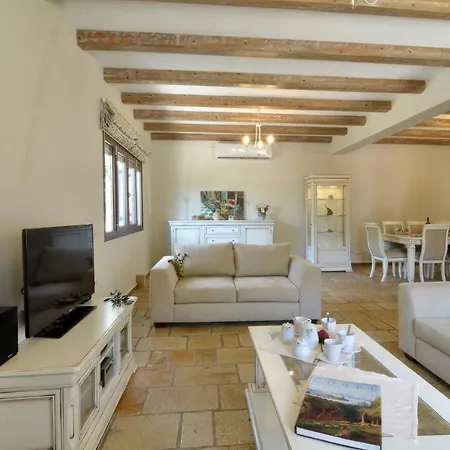 Angie Nymfes Corfu Villa *